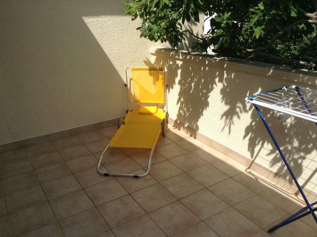 Apartment Biserka Barbat na Rabu المظهر الخارجي الصورة