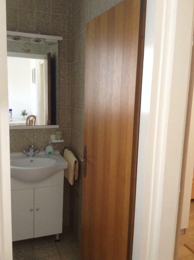 Apartment Biserka Barbat na Rabu المظهر الخارجي الصورة